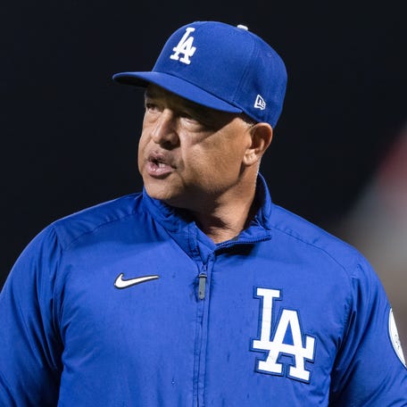 Manager Dave Roberts led the Dodgers to a World Series title in 2000.