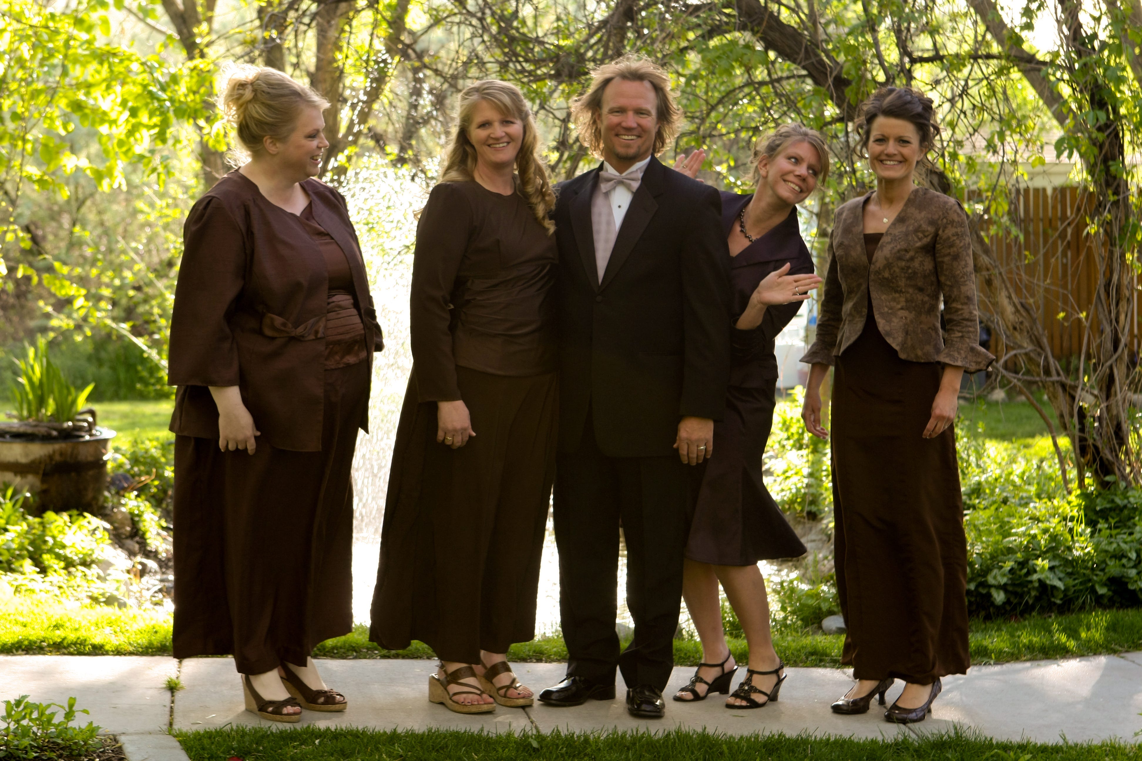 Kody, center, and his wives, left to right: Janelle, Christine, Kody, Meri and Robyn from the television program "Sister Wives" Photo by Bryant Livingston, TLC [Via MerlinFTP Drop]