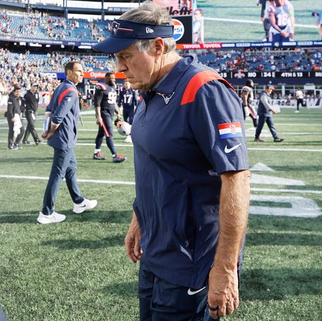 FOXBOROUGH, MASSACHUSETTS - OCTOBER 08: Head coach Bill Belichick of the New England Patriots walks off the field after his team's 34-0 loss against the New Orleans Saints at Gillette Stadium on October 08, 2023 in Foxborough, Massachusetts. (Photo by Winslow Townson/Getty Images) ORG XMIT: 775992325 ORIG FILE ID: 1724697756