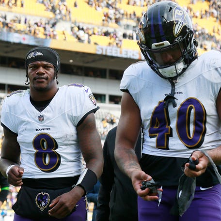 PITTSBURGH, PENNSYLVANIA - OCTOBER 08: Lamar Jackson #8 of the Baltimore Ravens and Malik Harrison #40 of the Baltimore Ravens walk off the field after their 17-10 loss against the Pittsburgh Steelers at Acrisure Stadium on October 08, 2023 in Pittsburgh, Pennsylvania. (Photo by Justin K. Aller/Getty Images) ORG XMIT: 775992326 ORIG FILE ID: 1724702574