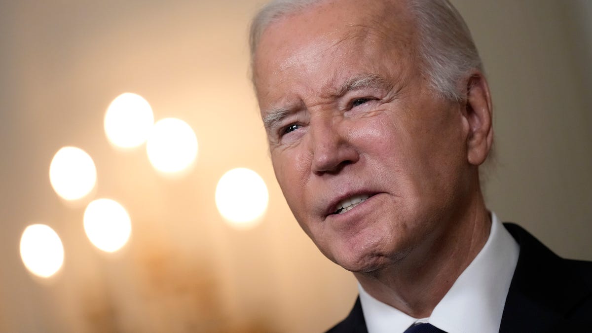 In First Amendment showdown Supreme Court sides with Biden for now on social media lobbying In First Amendment showdown Supreme Court sides with Biden for now on social media lobbying