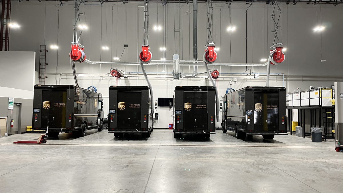 UPS plans to close hundreds of facilities this year. How will OKC's new UPS center fare?
