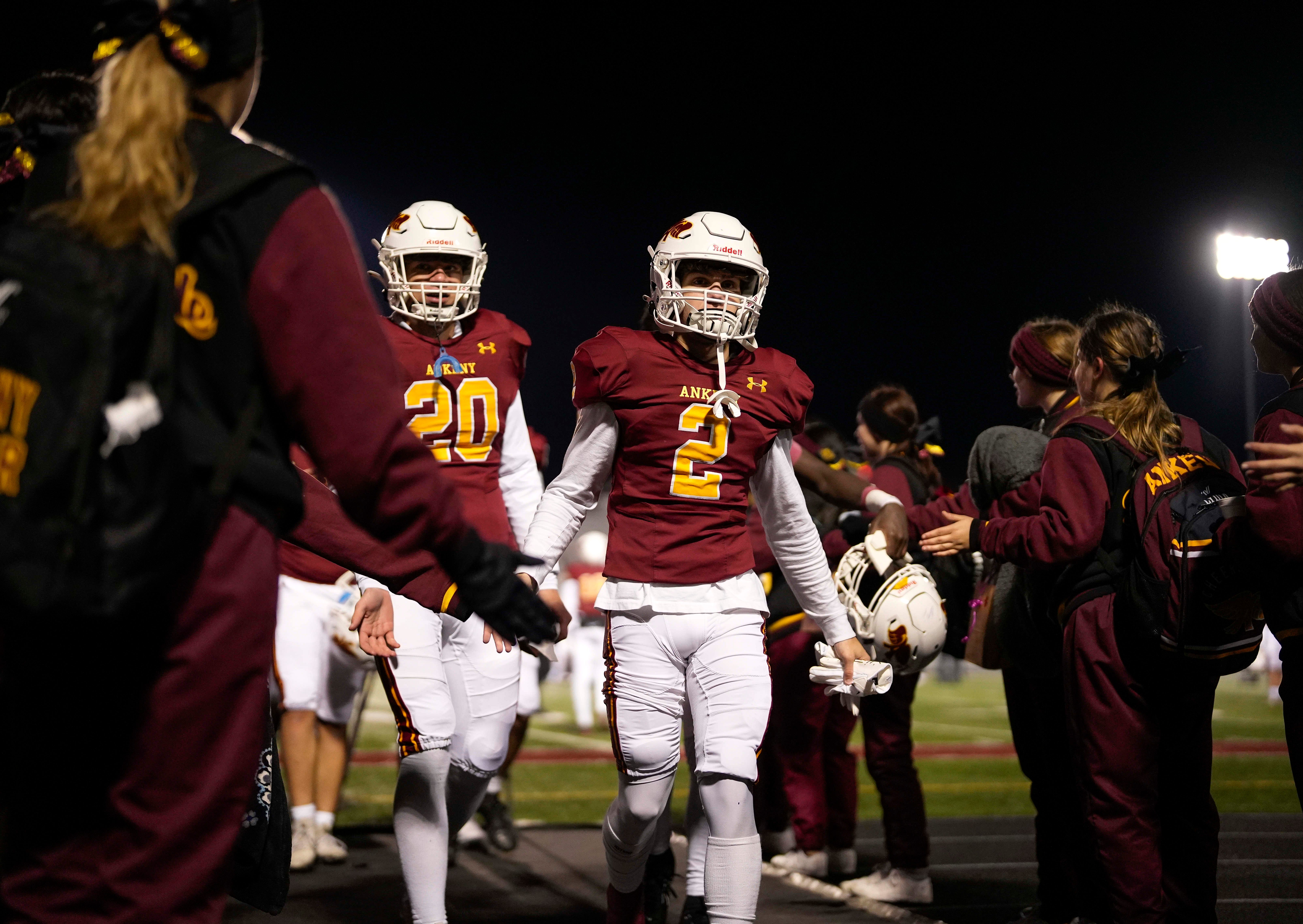 Iowa high school football playoff quarterfinals schedule, kickoff times across the state