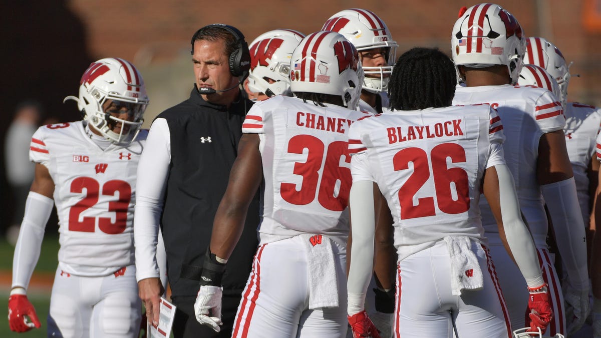 Wisconsin’s football recruiting net for the 2024 class eventually covered 13 states Wisconsin’s football recruiting net for the 2024 class eventually covered 13 states