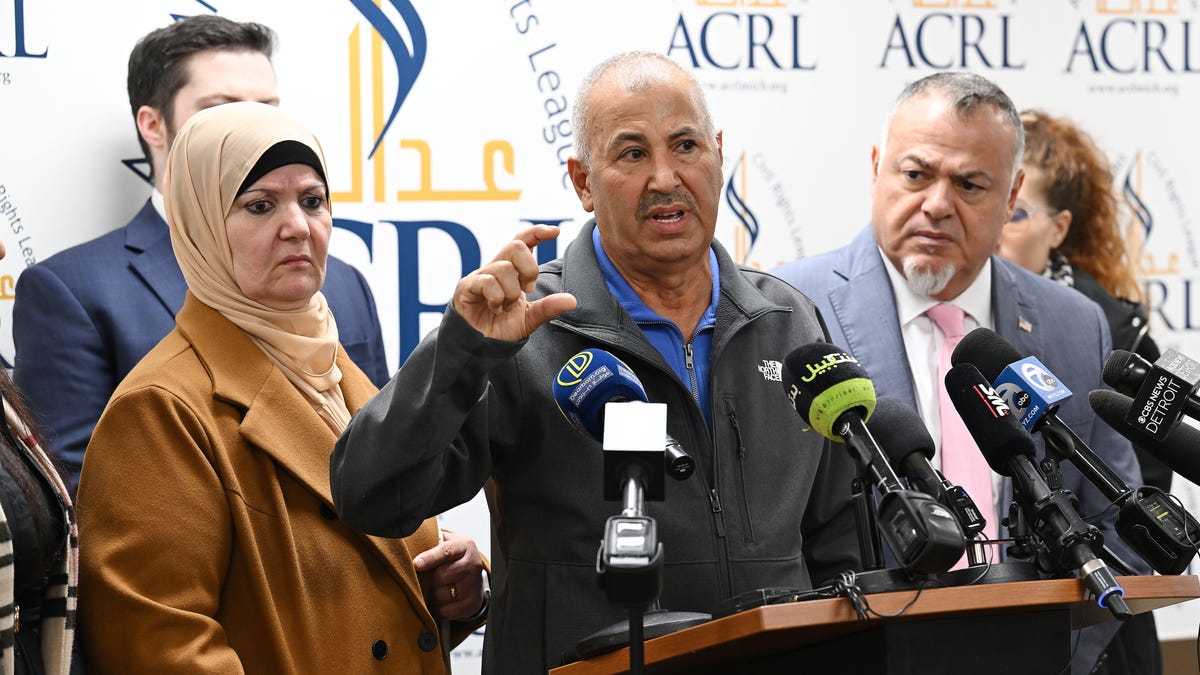 Livonia couple recount escape from Gaza All you do is watch and cry and think Im next Livonia couple recount escape from Gaza All you do is watch and cry and think Im next