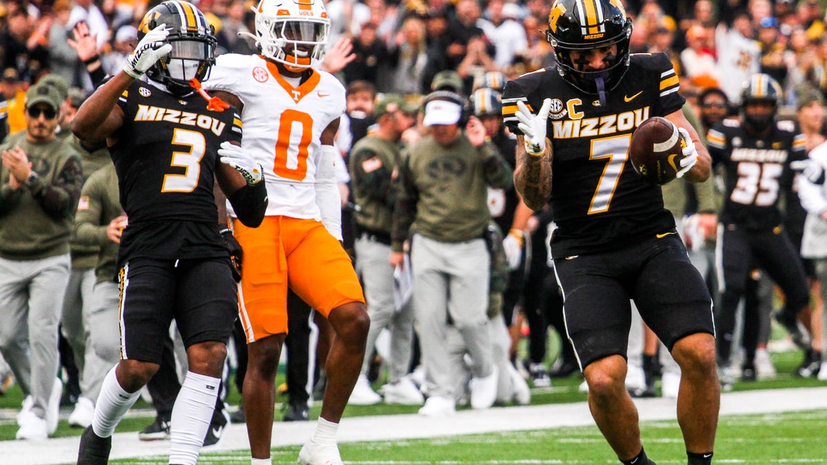 Here’s why Tennessee football’s biggest problem vs Missouri happened before the snap