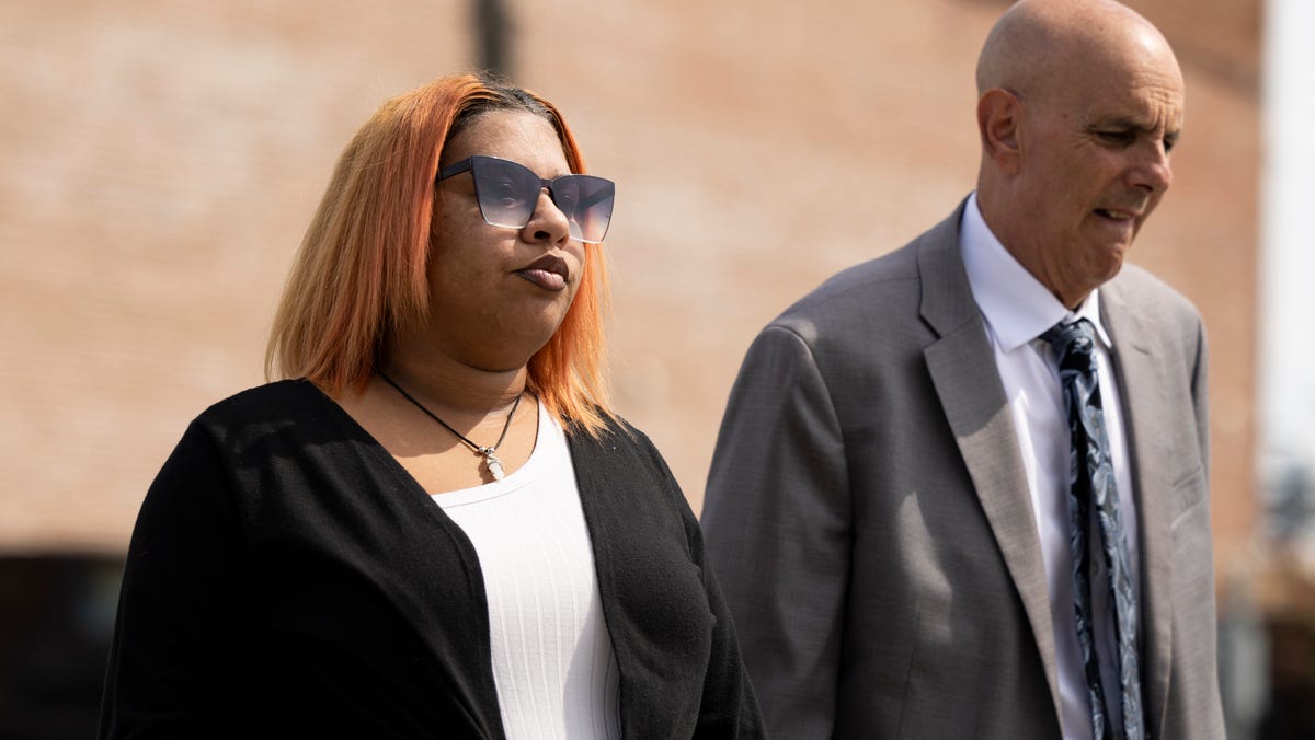 Deja Taylor arrives to the United States Courthouse in Newport News, Va., on Thursday, Sept. 21, 2023, with her lawyer James Ellenson. Taylor, the mother of a 6-year-old who shot his teacher in Virginia is scheduled to be sentenced Wednesday, Nov. 15, for using marijuana while owning a gun, which is illegal under U.S. law.