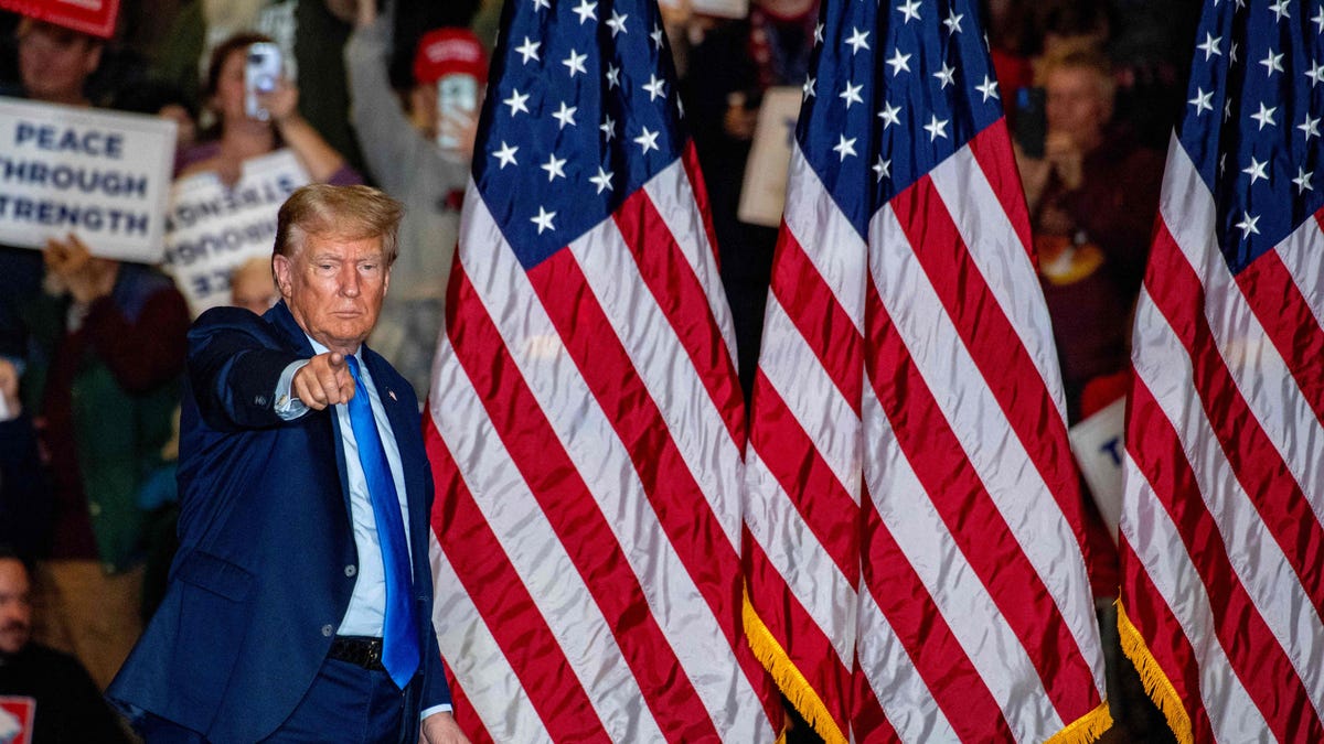 Trump’s economic pitch resonates with some young voters at NH rally Trump’s economic pitch resonates with some young voters at NH rally