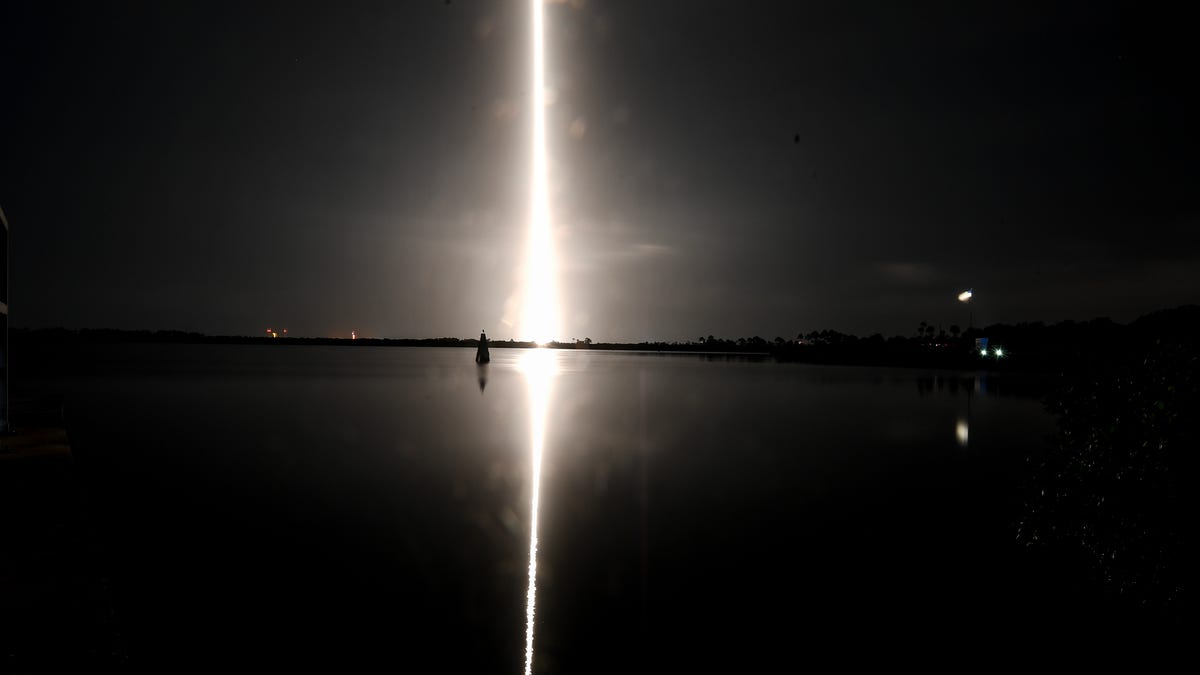 تستهدف شركة SpaceX نافذة إطلاق Starlink التالية في وقت متأخر من ليلة الاثنين في كيب تستهدف شركة SpaceX نافذة إطلاق Starlink التالية في وقت متأخر من ليلة الاثنين في كيب