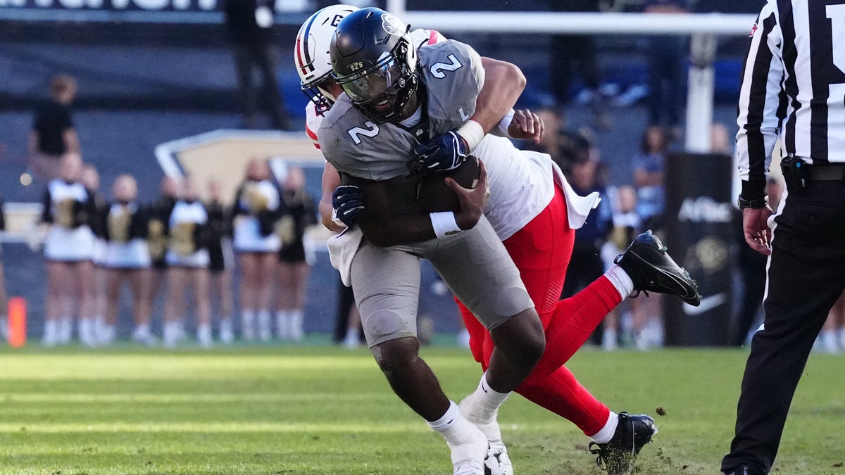 Shedeur Sanders missed Colorado loss vs. Utah with broken back, Buffaloes QB reveals Shedeur Sanders missed Colorado loss vs. Utah with broken back, Buffaloes QB reveals