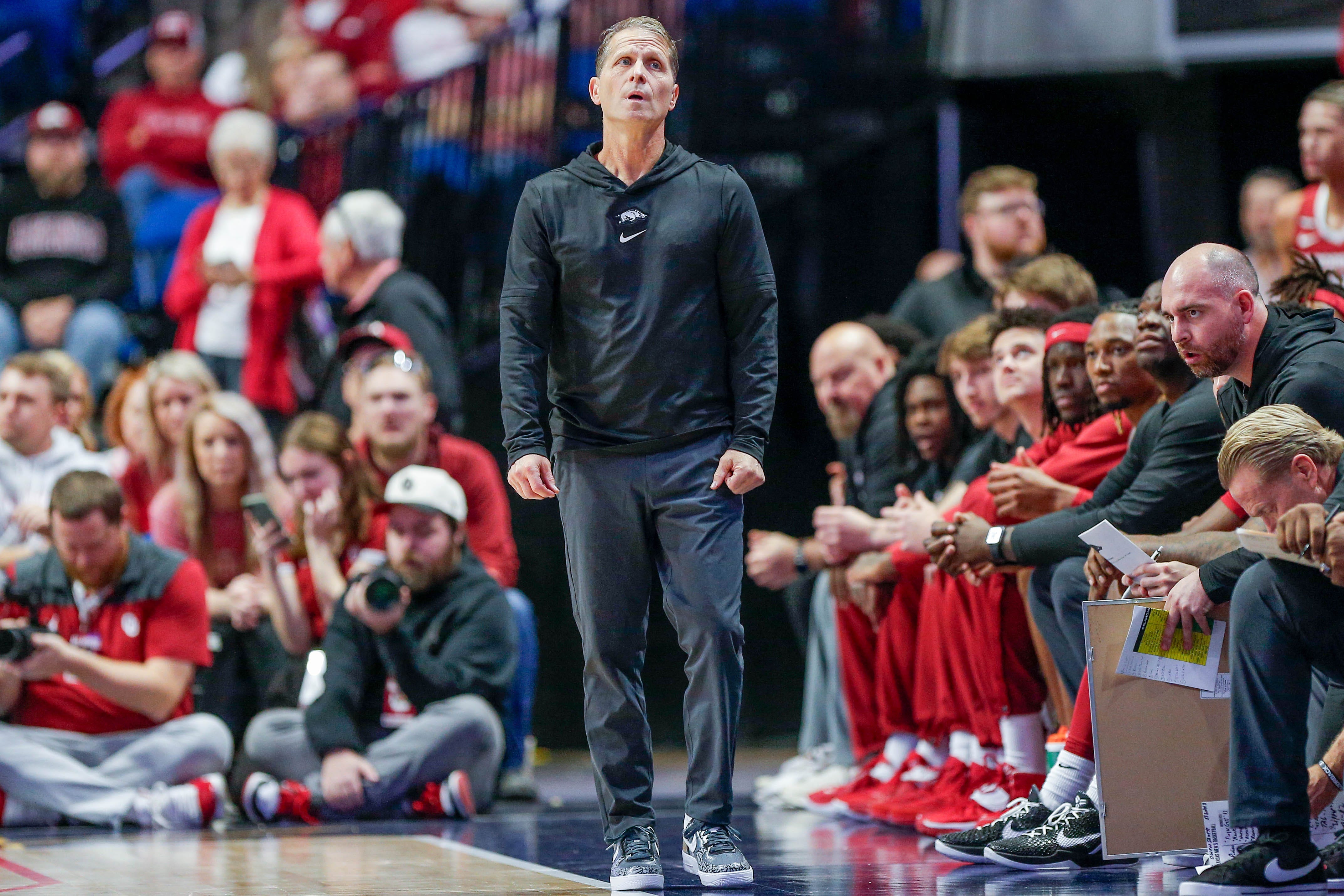 Arkansas basketball receives wake-up call in loss to No. 19 Oklahoma