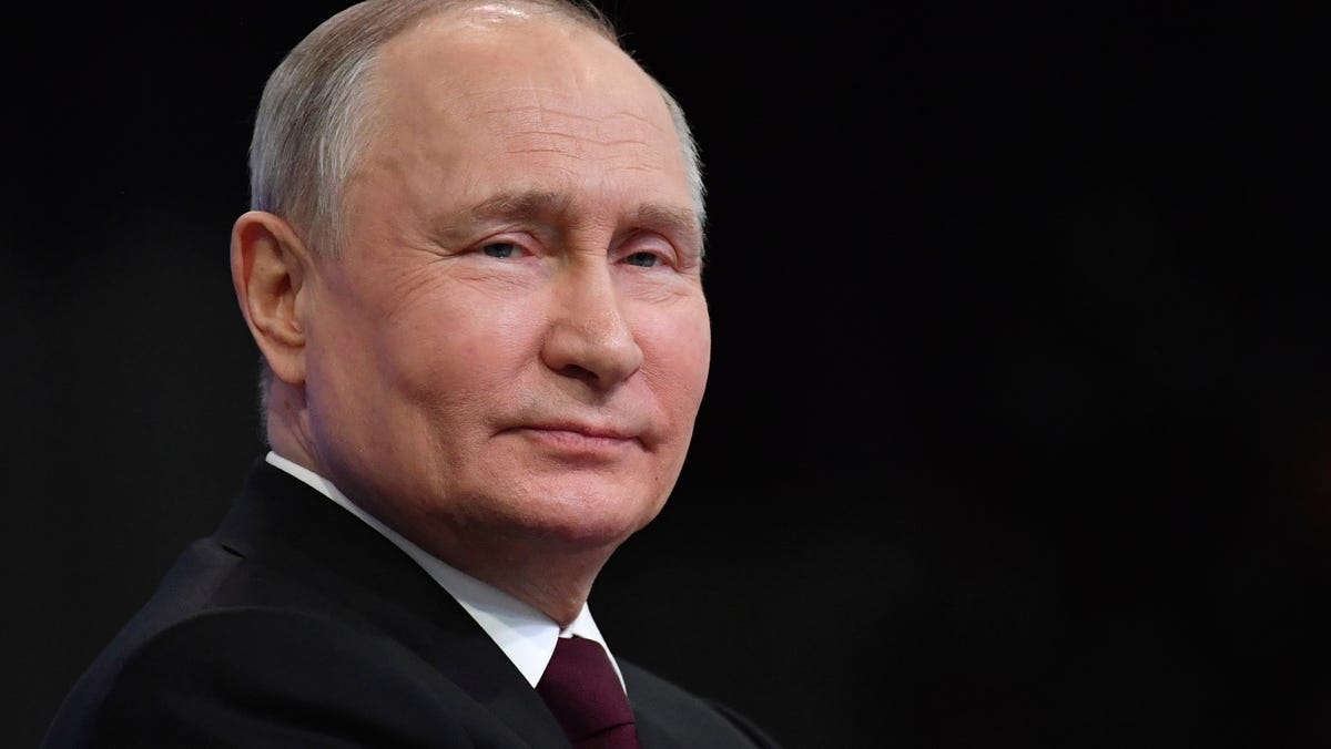 Putin prywatnie sygnalizuje zainteresowanie zawieszeniem broni na Ukrainie Putin prywatnie sygnalizuje zainteresowanie zawieszeniem broni na Ukrainie