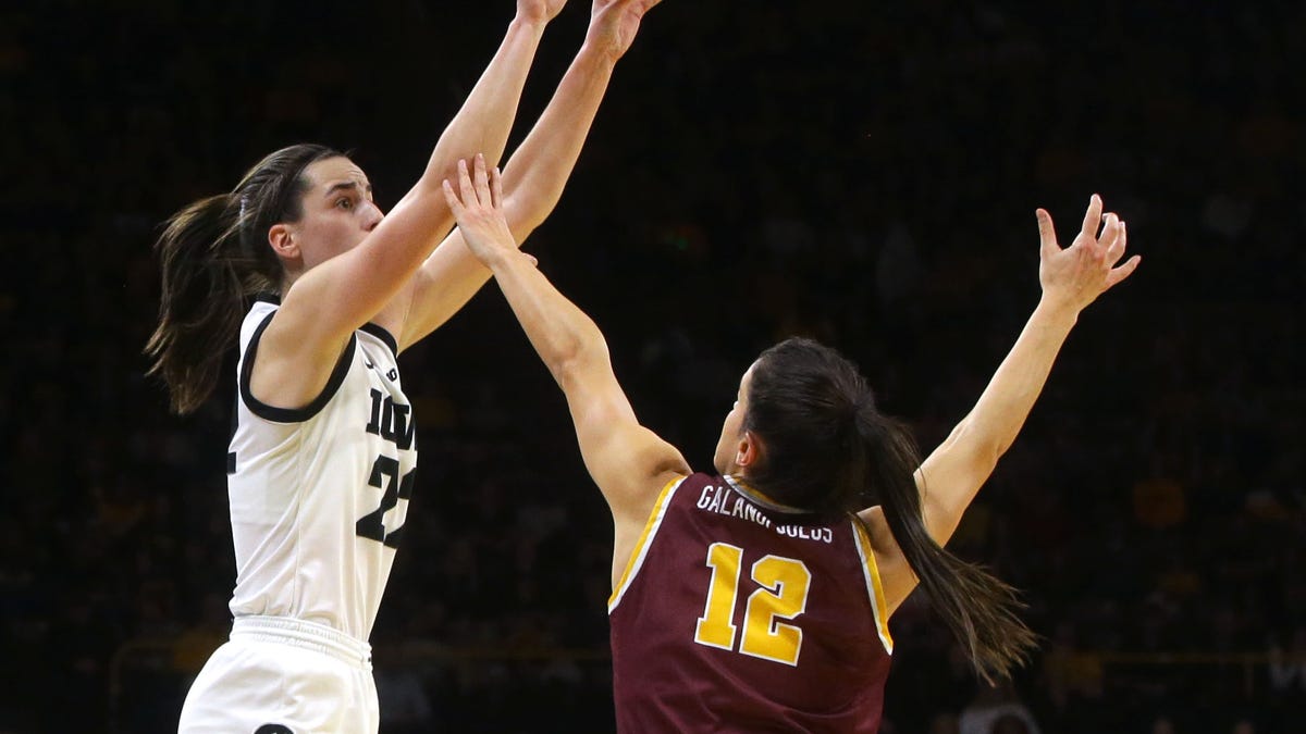 Caitlin Clark’s 13th career triple-double powers Iowa women’s basketball past pesky Loyola