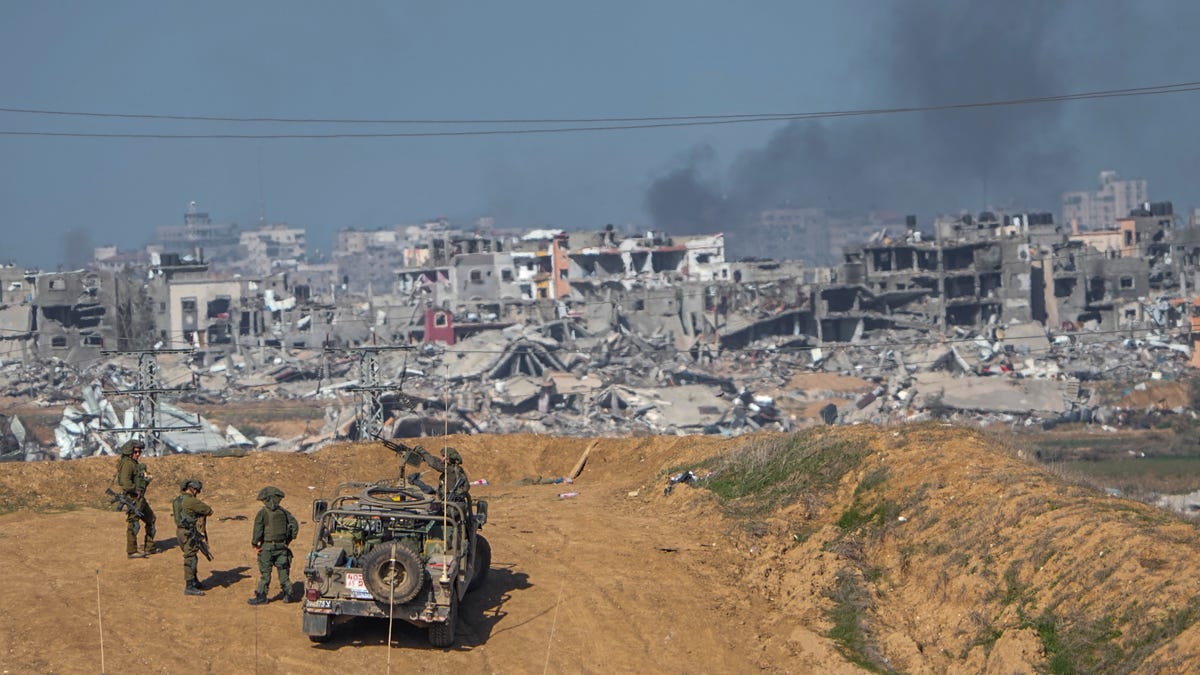 O número de mortos entre as forças israelenses em Gaza está aumentando