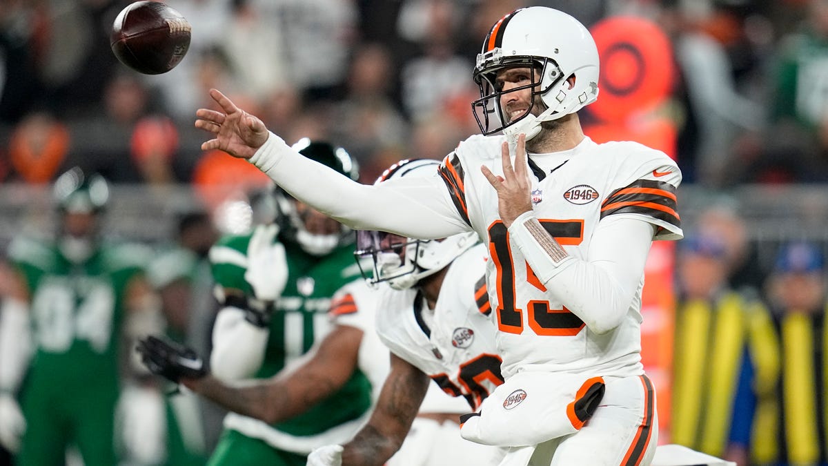 NY Jets burned by former teammate Joe Flacco’s 3 TD passes in loss to Browns