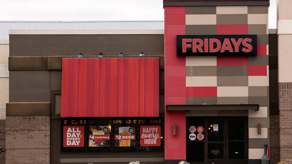 TGI Fridays at Solomon Pond Mall in Marlborough among six in Mass. that have closed