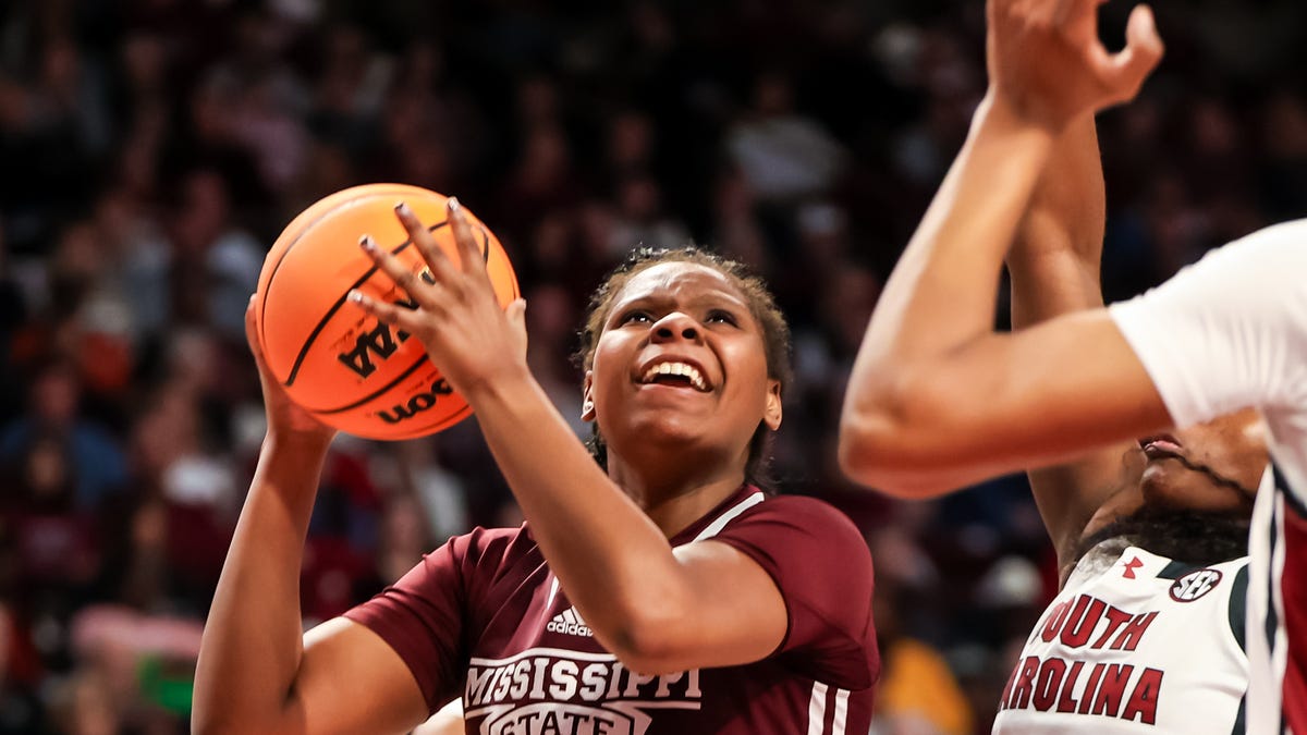 Mississippi State women’s basketball guard Darrione Rogers enters transfer portal