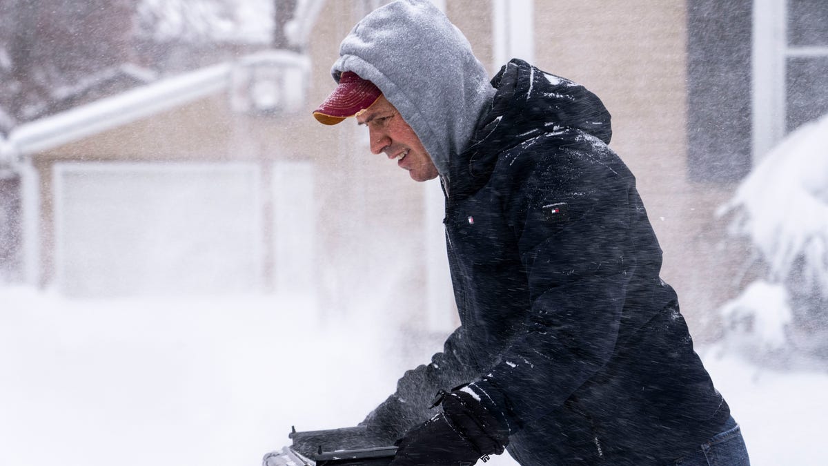 After blizzard, Iowa faces days of ‘life-threatening’ wind chills