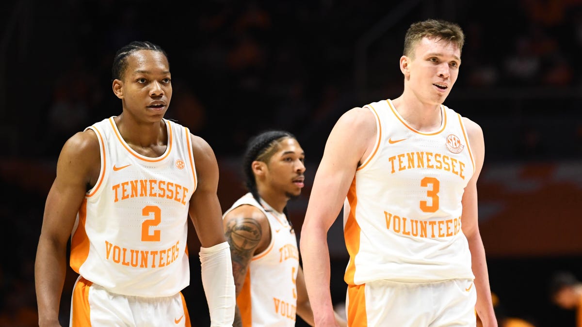 Tennessee basketball live score updates vs Alabama in SEC game Tennessee basketball live score updates vs Alabama in SEC game
