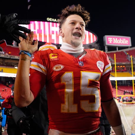 Chiefs quarterback Patrick Mahomes plays his first road playoff game on Sunday in Buffalo.