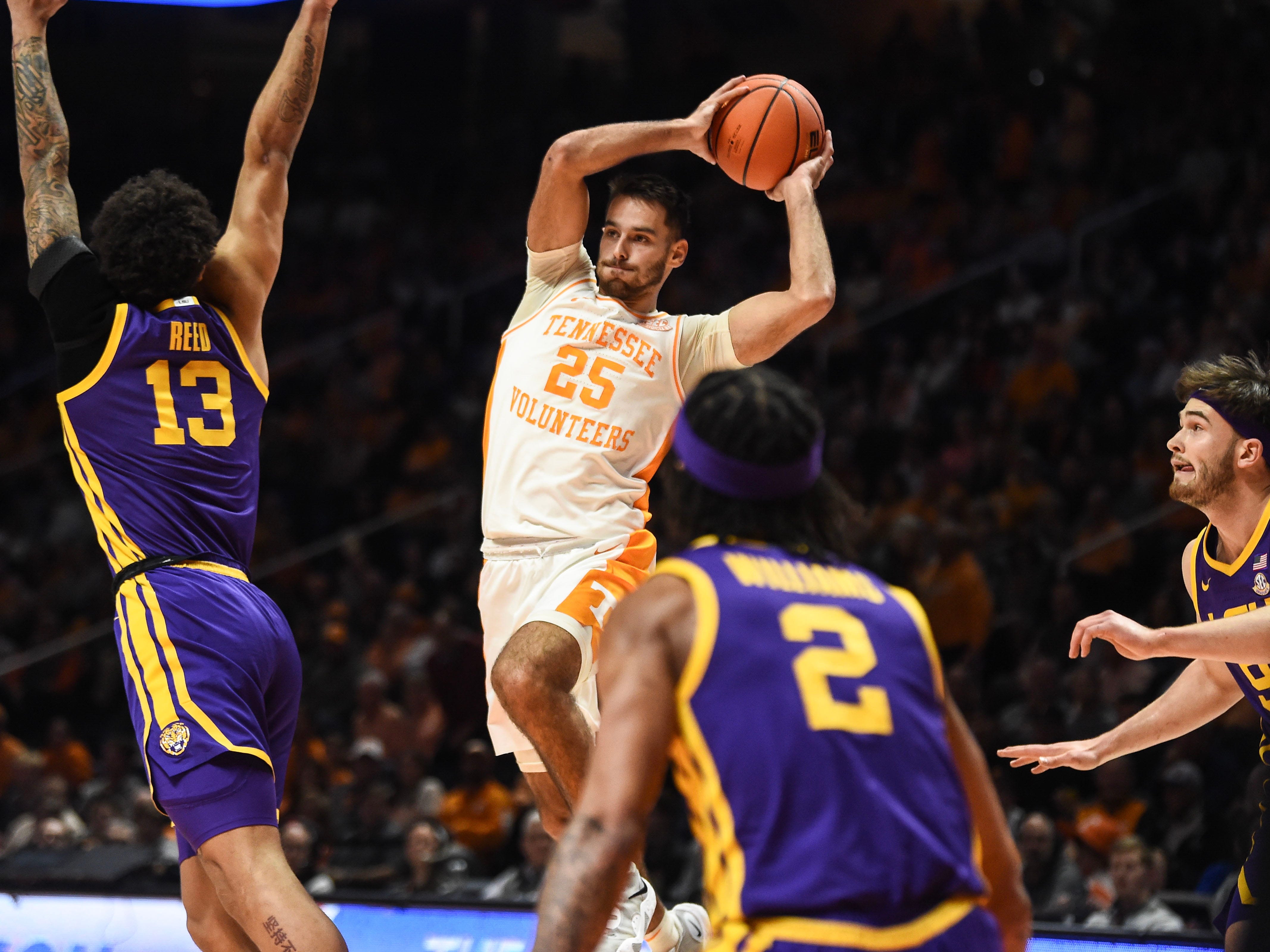 Tennessee basketball vs. Missouri: Score prediction, scouting report