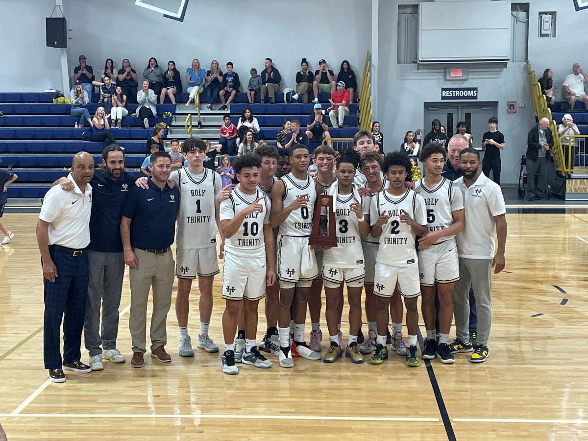Holy Trinity Boys Basketball Dominates District Final with 80-43 Win