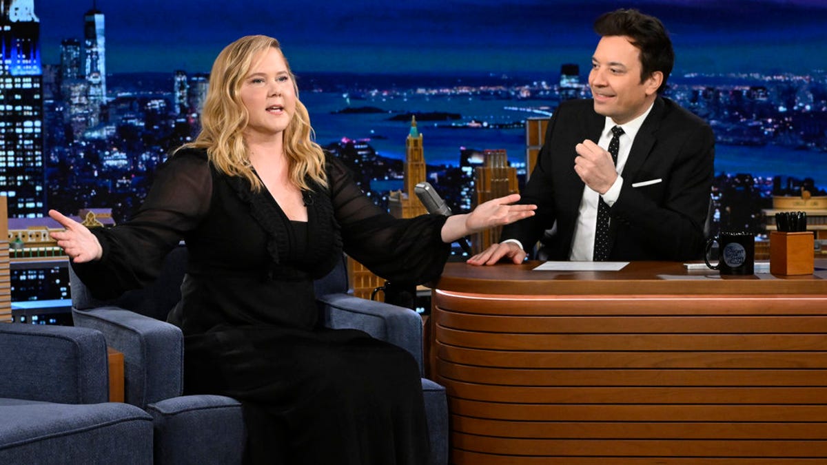 #Amy Schumer hits back at comments about ‘puffier’ face