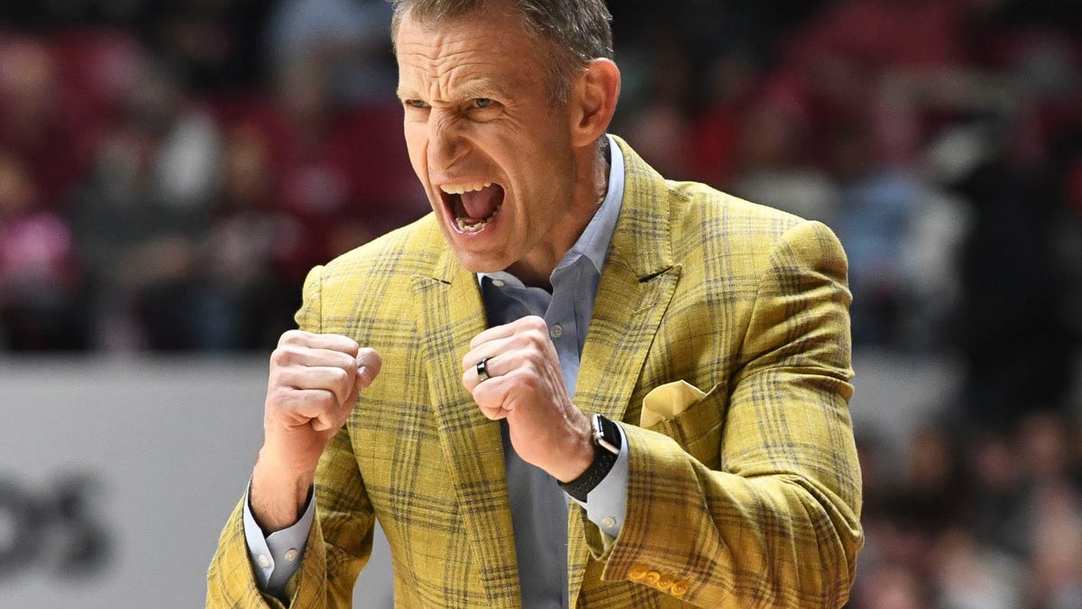 What is Nate Oats’ salary as Alabama basketball coach? Where it ranks among others
