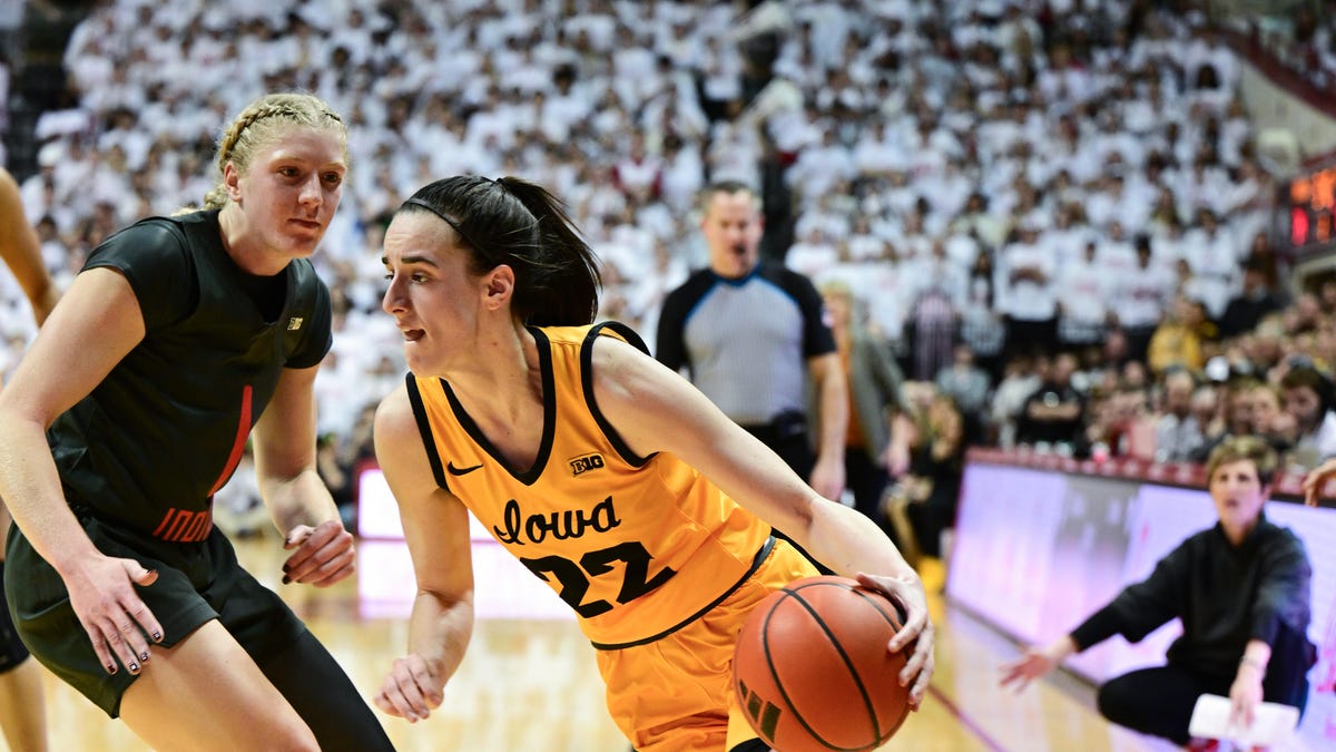 How to watch, stream and listen to No. 4 Iowa women’s basketball vs. Illinois today