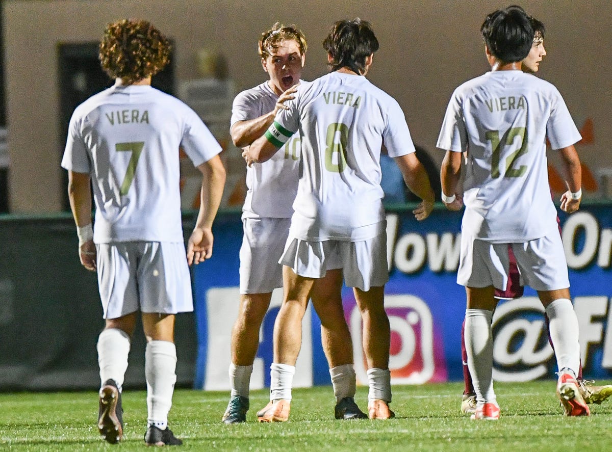 Viera Boys Soccer Wins 2-1 Over Niceville, Advances to 6A Championship Game