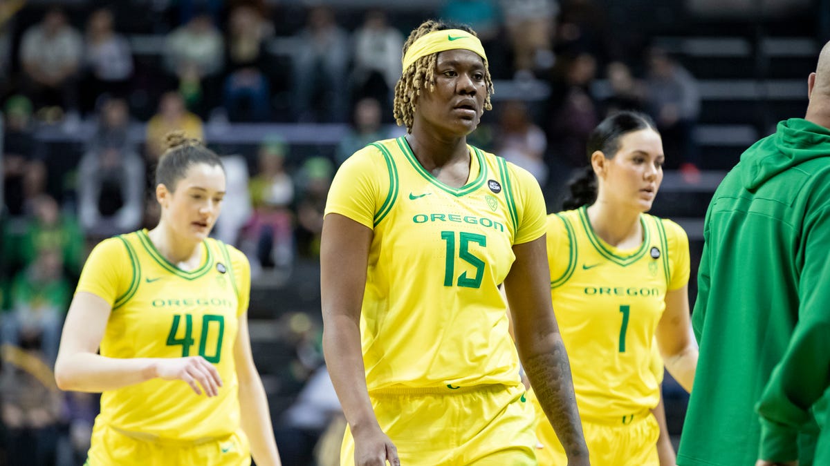 Colorado bounces Oregon women’s basketball from Pac-12 tourney as Ducks lose 14th straight