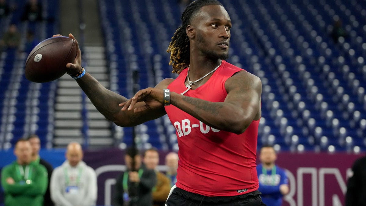 Patriots pick QB Joe Milton in sixth round of 2024 NFL draft. What to know