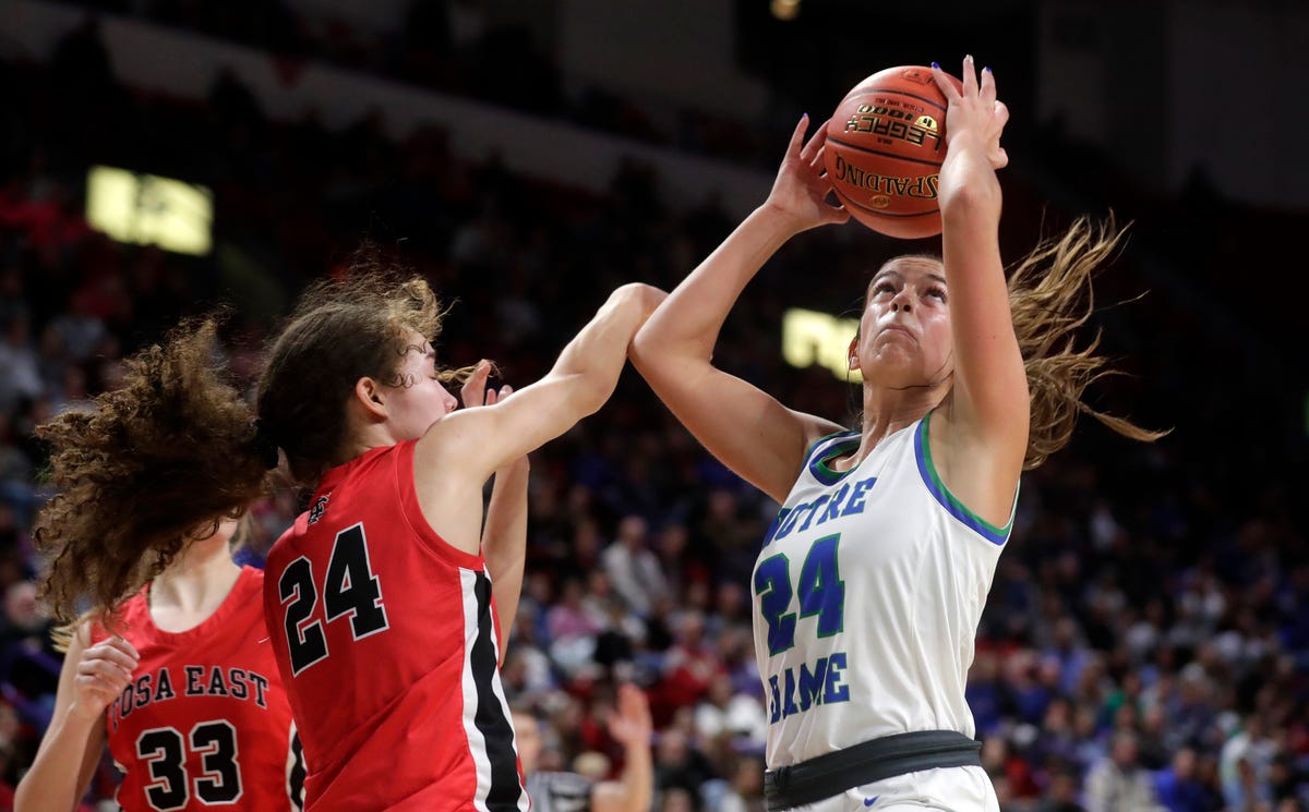 Green Bay Notre Dame Girls Basketball seeks 4th State Title against Pewaukee in Revenge Match