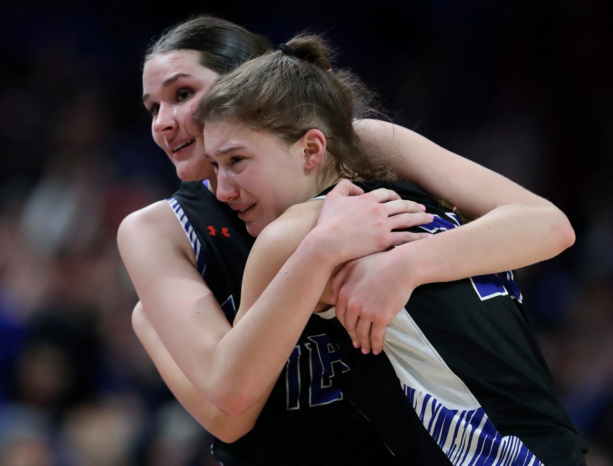 Eva Brooks Leads Lena in Thrilling Overtime Loss to Albany/Monticello for Division 5 Title