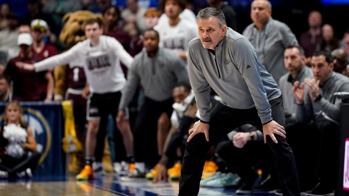 Chris Jans gets contract extension, raise with Mississippi State basketball in NCAA tournament Chris Jans gets contract extension, raise with Mississippi State basketball in NCAA tournament