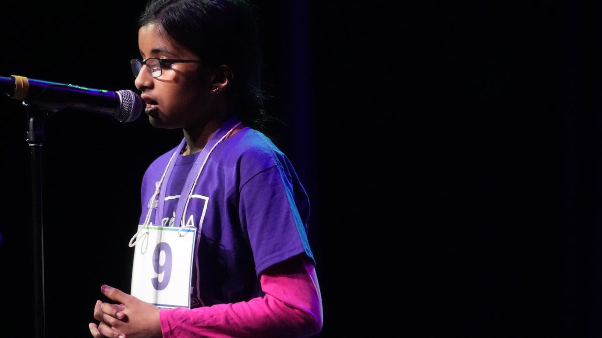 Chandler eighth grader wins Arizona Spelling Bee, heads to nationals