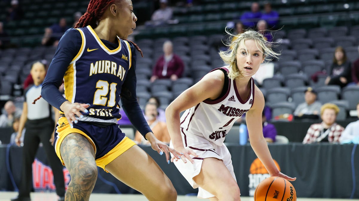 Missouri State Lady Bears escape with MVC quarterfinal win over Murray State