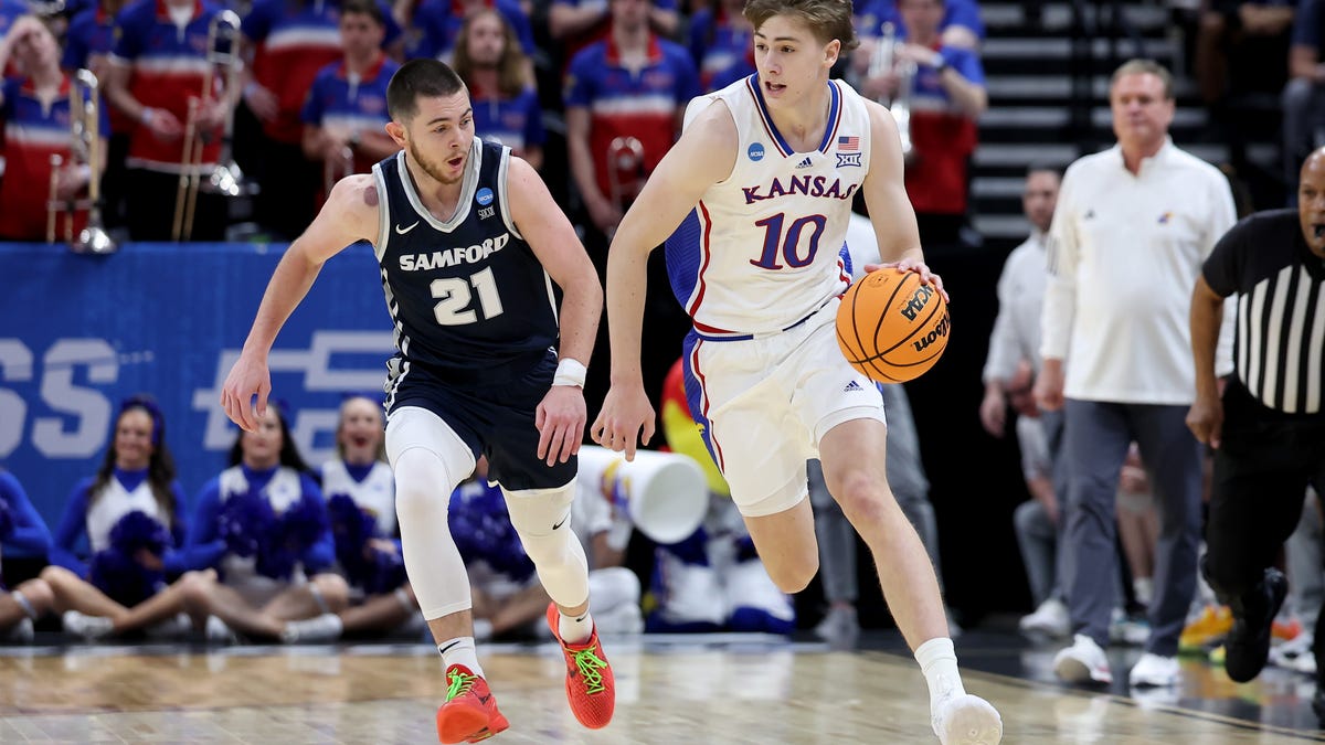 Kansas basketball guard Johnny Furphy could compete for Australia in 2024 Paris Olympics