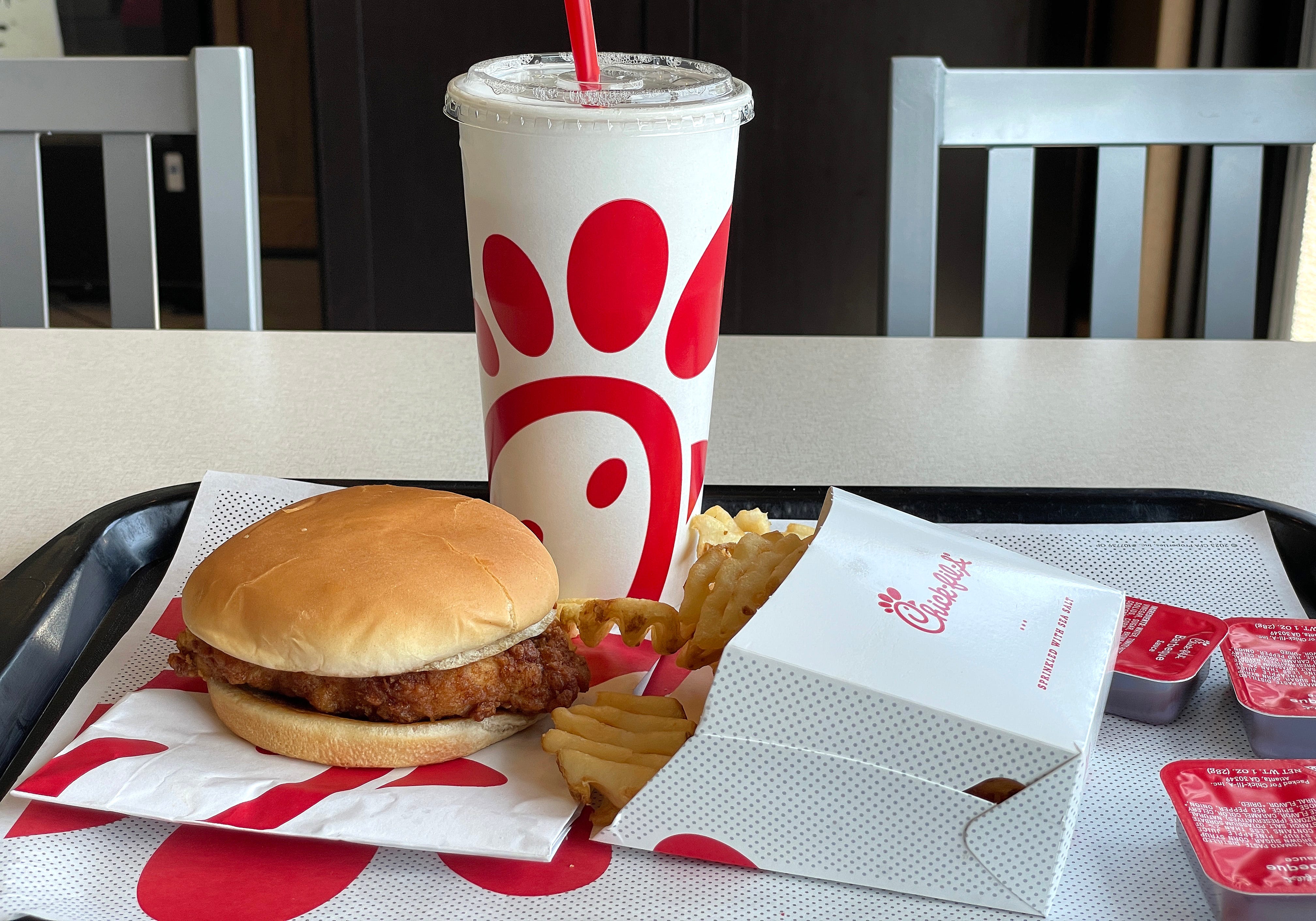 NOVATO, CALIFORNIA - JUNE 01: In this photo illustration, a Chick-fil-A meal is displayed at a Chick-fil-A restaurant on June 01, 2023 in Novato, California. The fast food chain is drawing criticism on social media for its diversity, equity, and inclusion (DEI) policy. (Photo Illustration by Justin Sullivan/Getty Images)
