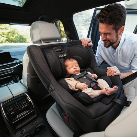 Uber has teamed up with car seat company, Nuna, to provide car seats for riders in New York City and Los Angeles.