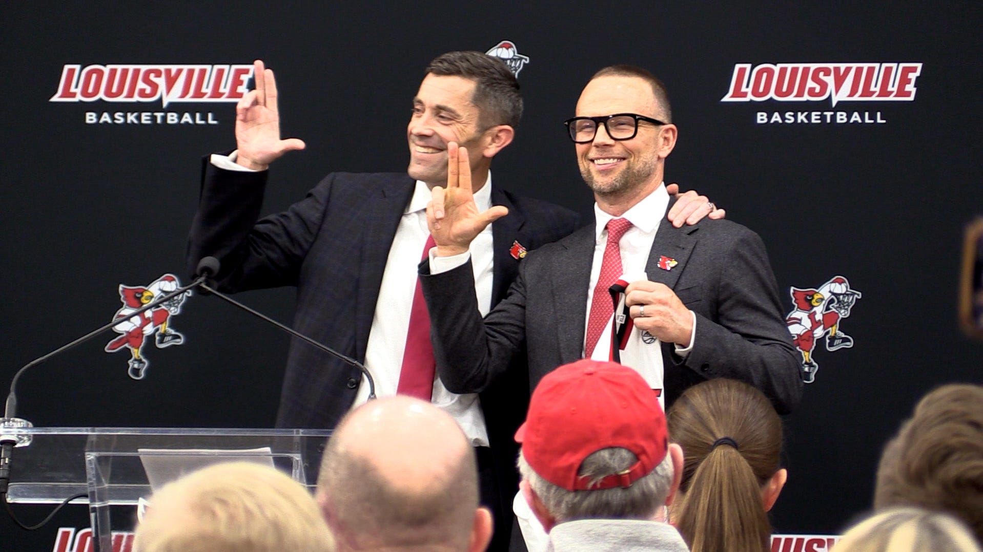 WATCH: "L's Up!" Louisville basketball introduces Pat Kelsey as head coach