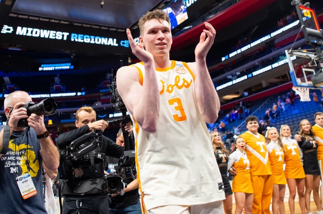 Tennessee overcomes Creighton and ghosts of March Madness past to reach men's Elite Eight