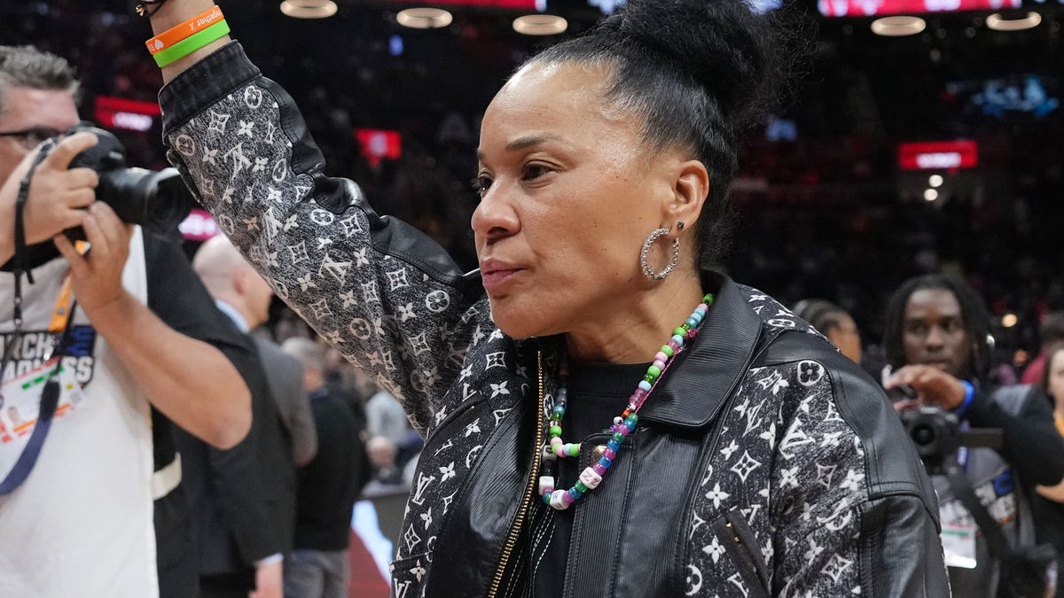 Dawn Staley of South Carolina shares her thoughts on the inclusion of transgender women in sports.