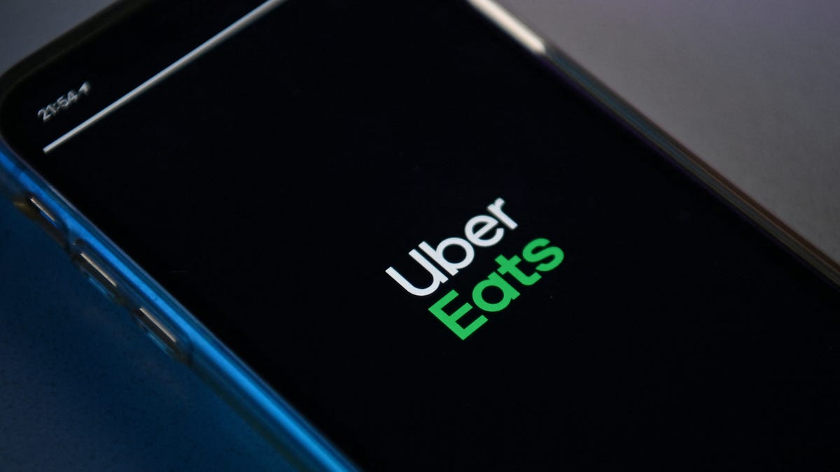 Uber Eats запускает короткий видеопоток и приложения для управления, подобные TikTok