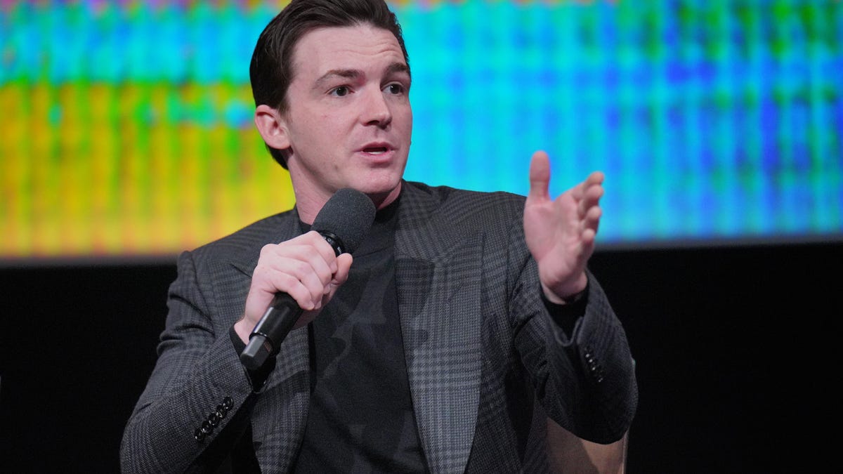 Drake Bell unmasked on ‘The Masked Singer,’ his career, Ohio connections Drake Bell unmasked on ‘The Masked Singer,’ his career, Ohio connections
