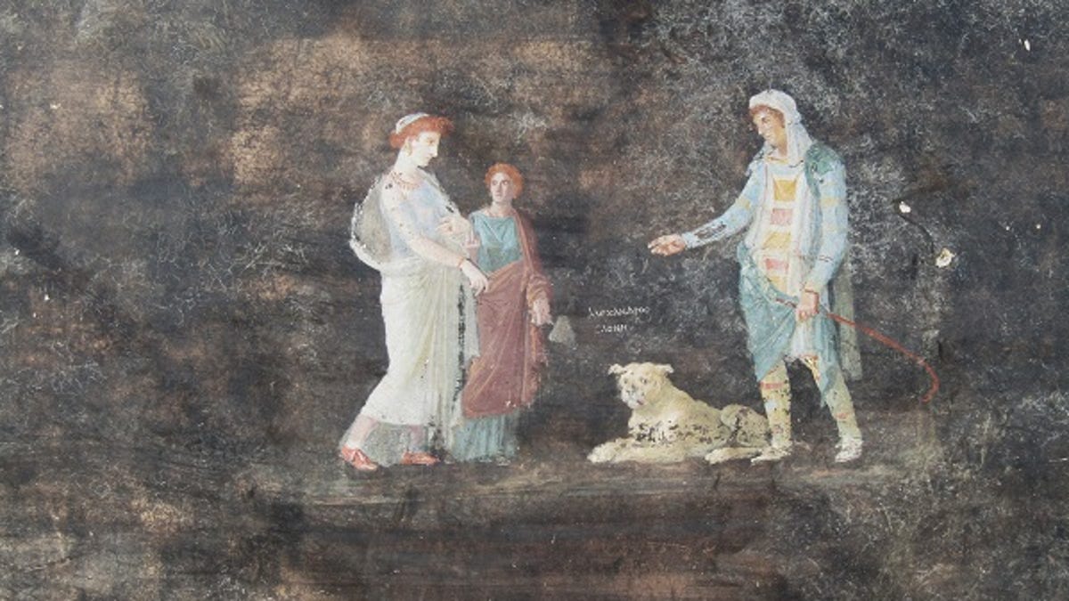 Roman paintings found in Pompeii 2,000 years after the volcanic eruption