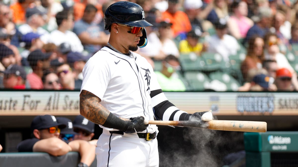 Detroit Tigers come alive in 8th inning for 4-3 win over Minnesota Twins to split series