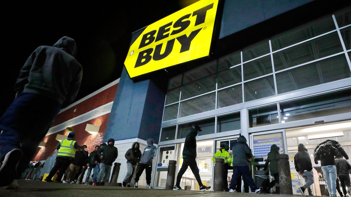 Best Buy will use AI to help customers, cuts costs with layoffs