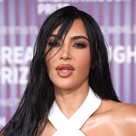 LOS ANGELES, CALIFORNIA - APRIL 13: Kim Kardashian arrives at the 10th Annual Breakthrough Prize Ceremony at Academy Museum of Motion Pictures on April 13, 2024 in Los Angeles, California. (Photo by Steve Granitz/FilmMagic) ORG XMIT: 776104811 ORIG FILE ID: 2148558949