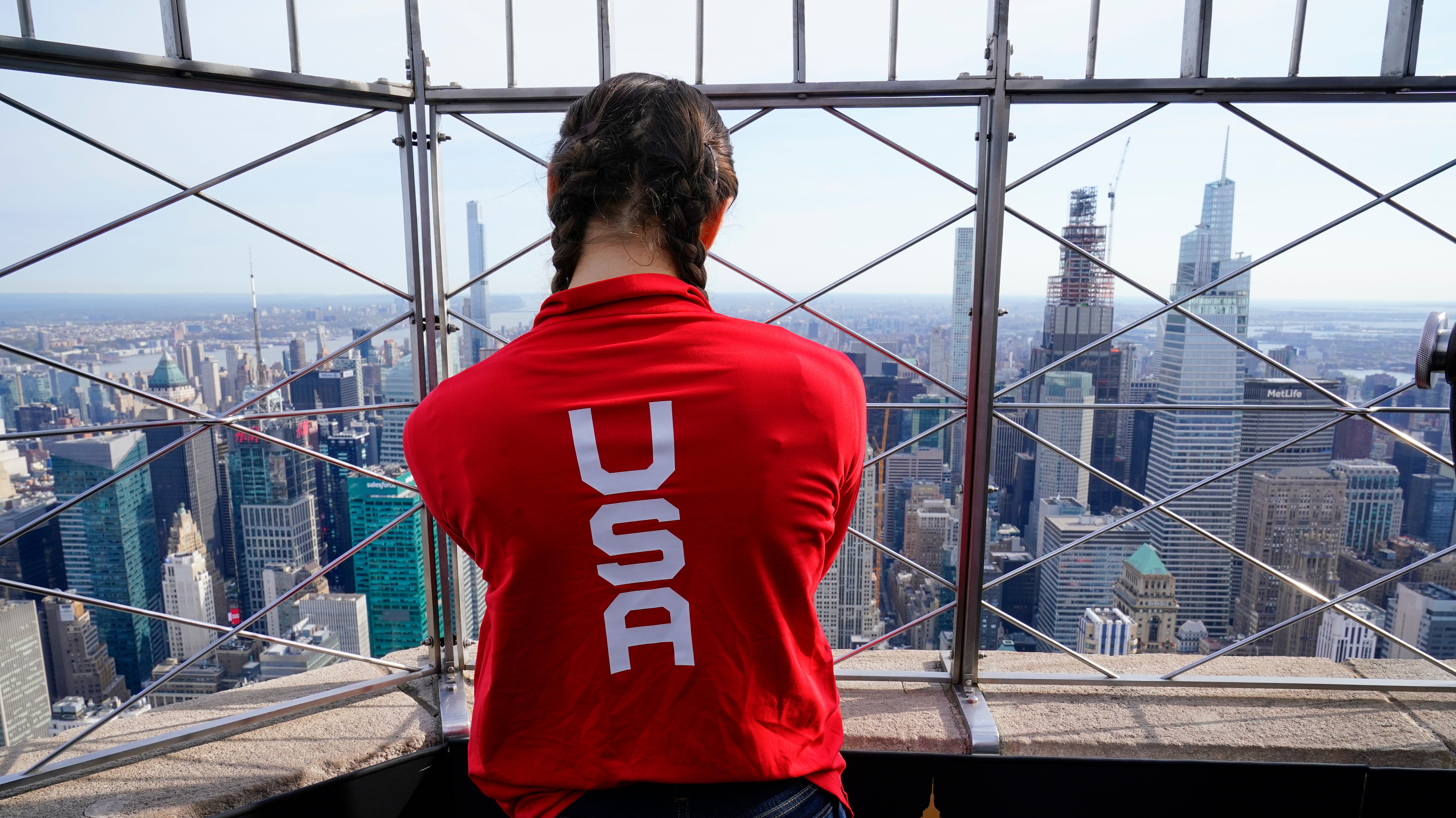 Empire State Building honors USA Olympians and Paralympians 100 days before Summer Games
